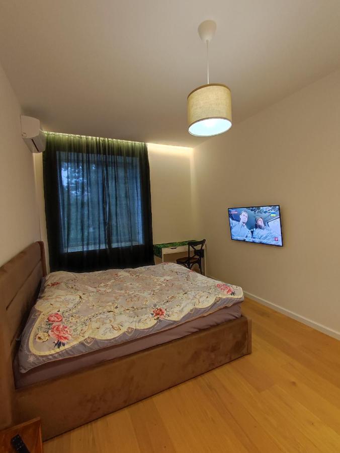 Lux Apartment, Near Metro Vasylkivska Kiev Esterno foto